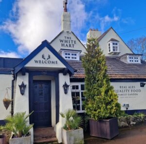 The White Hart, Broadoak